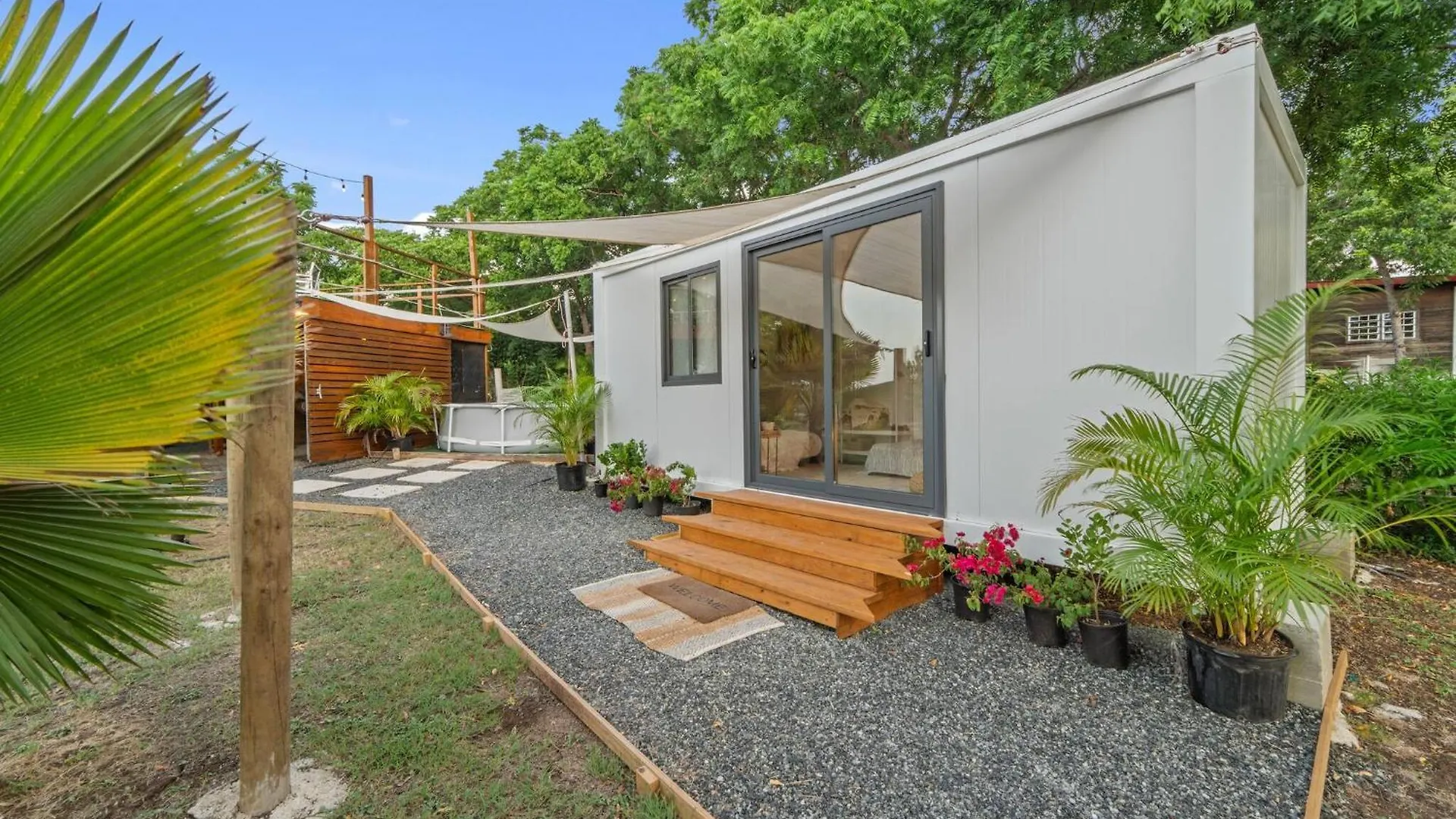 Villa Pitahaya Retreat - Cozy Glamping Escape à Cabo Rojo